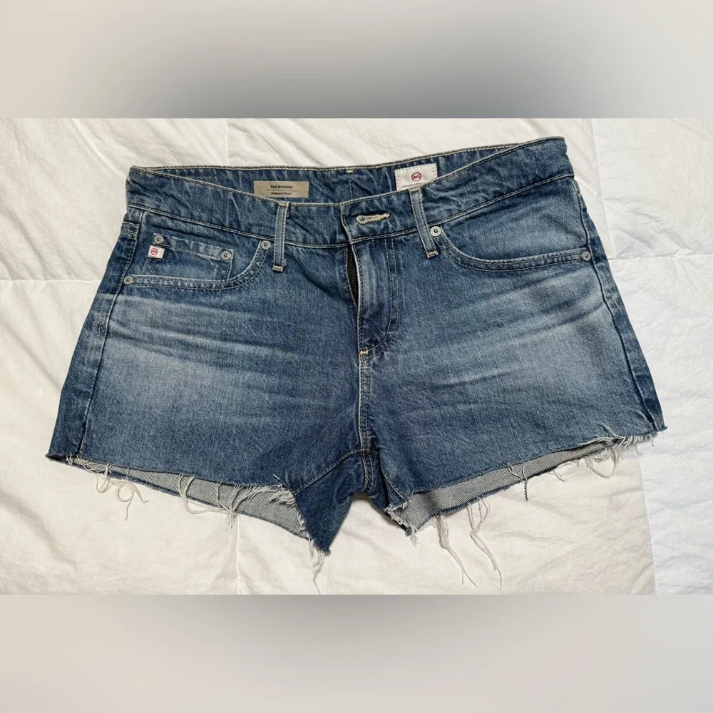 AG The Bonnie relaxed fit shorts -size 26 - Never worn, new without tags - Picture 1 of 4